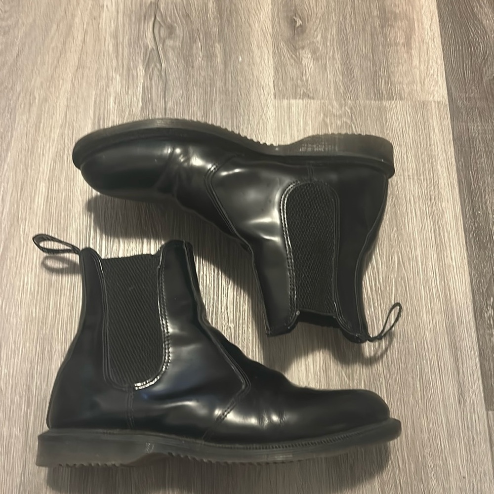 Dr. Martens Flora Boot